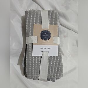 NWT Style Sanctuary Home Decor Collection Set Of 8 Napkins 18 X 18 In Grey